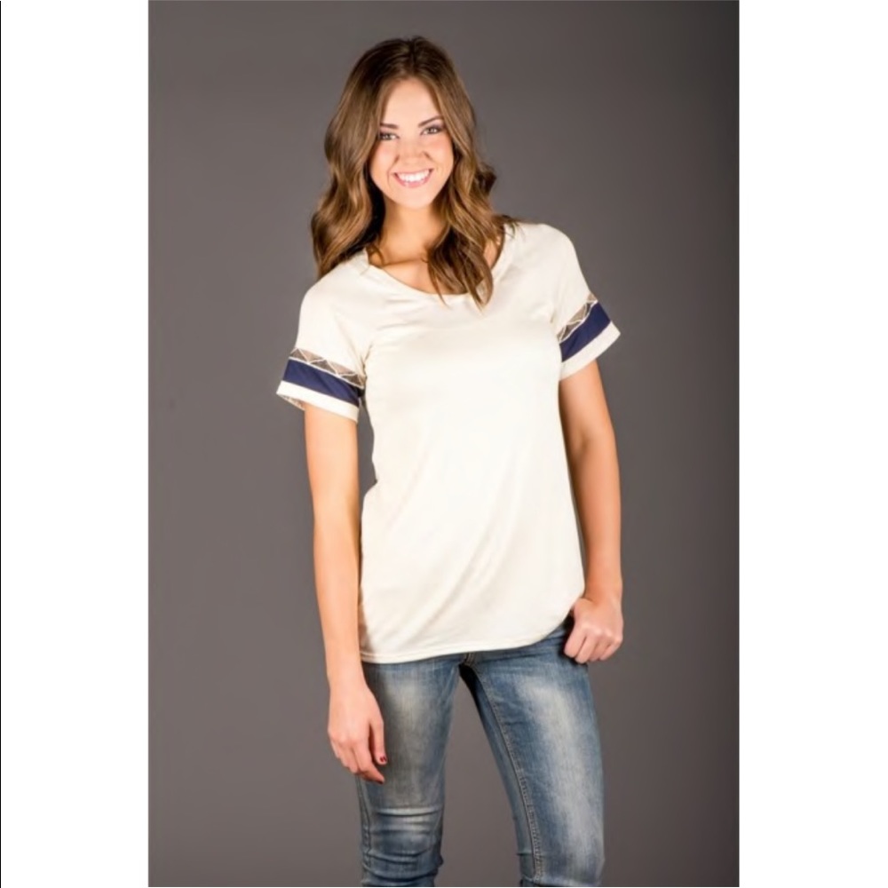 Short sleeved shirt